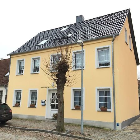 Gaeste-Apartment "Carpe Diem" Osterburg Exterior photo